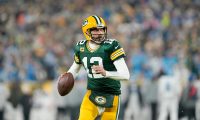 Jets acquire Aaron Rodgers